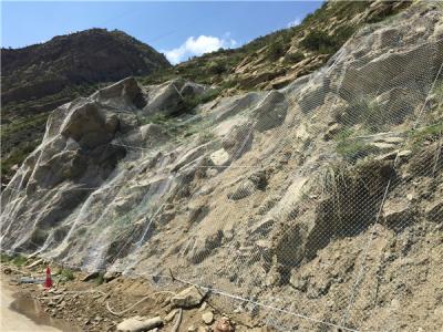 和布克賽爾精河下天吉水庫邊坡防護網施工案例